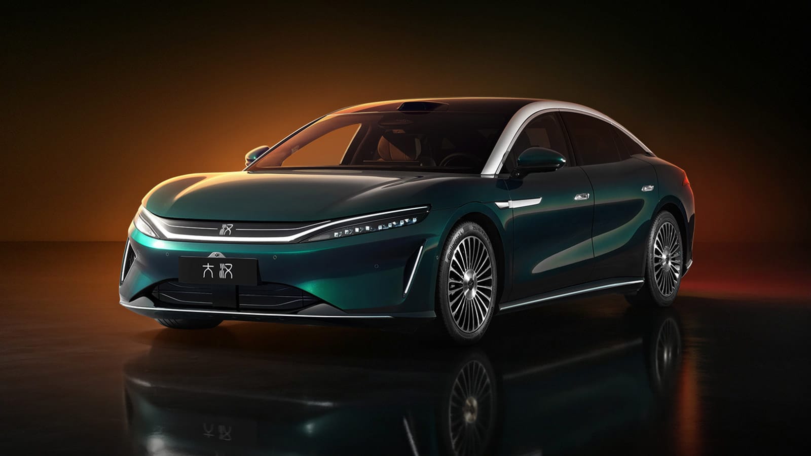 BYD Kicks Off Da Han EV Pre-Sales at approx. $36,800, Claims over 1,000 km Range