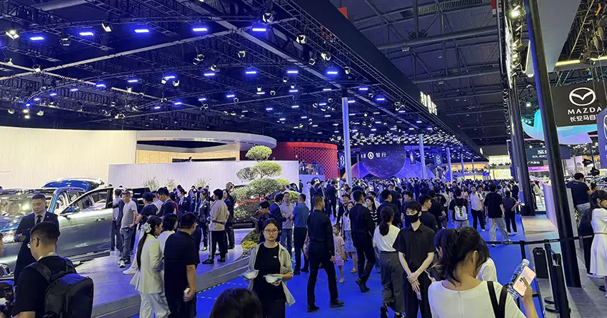 Chengdu Auto Show: 'Box-Style' SUVs Dominate as Joint Ventures Race to Localize