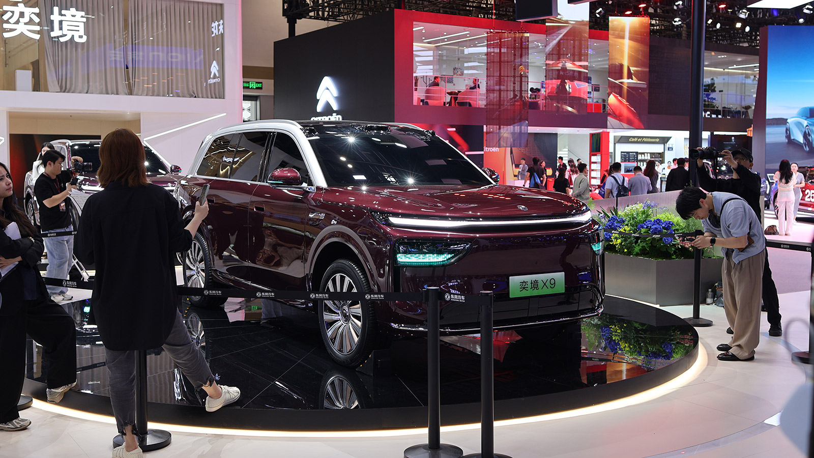 Huawei-Dongfeng's Epicland considers battery-swap model amid growing industry trend