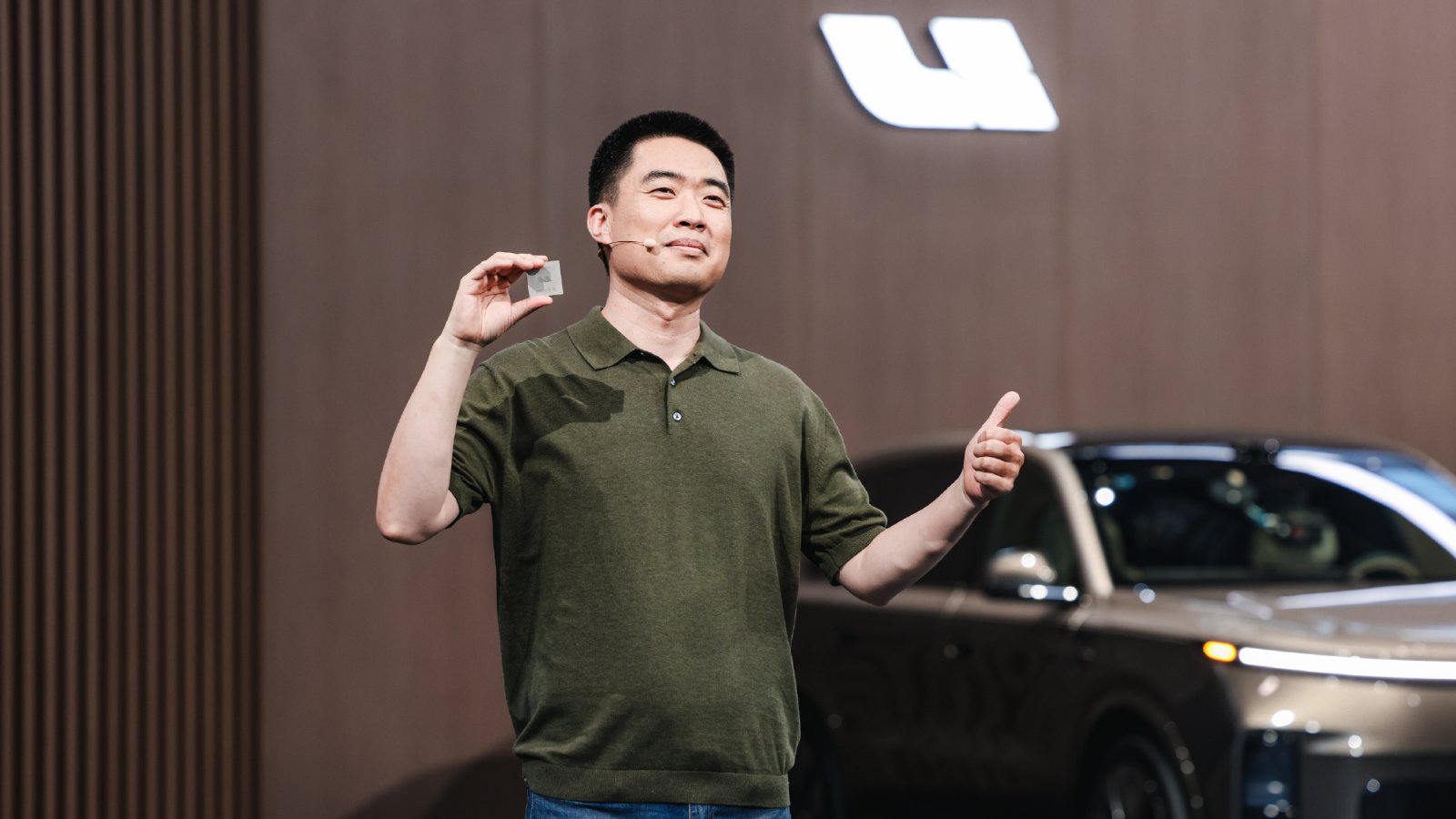 Li Auto Chip Unit Eyes $2.2B Valuation in First Funding Round