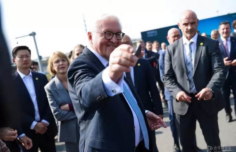 German President Tests Volkswagen-Horizon Intelligent Driving Tech in China