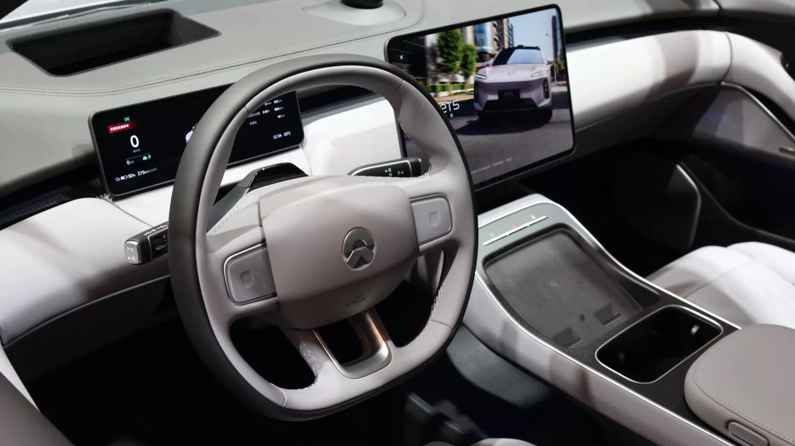 China: 15 Million Passenger Cars Now Equipped with NOA